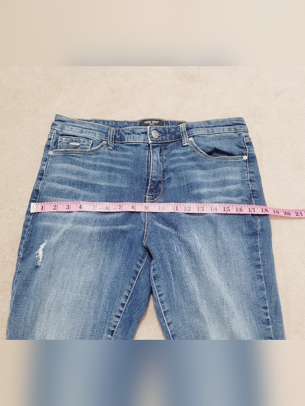 Nine West Gramercy Skinny Jeans Womens Size 12 Distressed Stretch Blue Denim - Picture 11 of 15